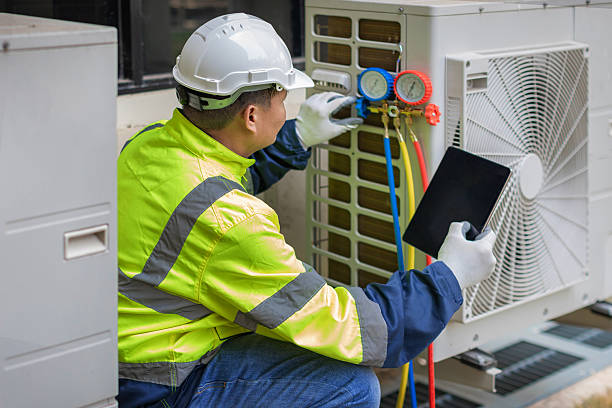 Professional Hvac technician working in Snow Hill, MD